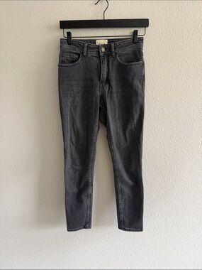 Sezane Washed Black Skinny Jeans Sz 25
